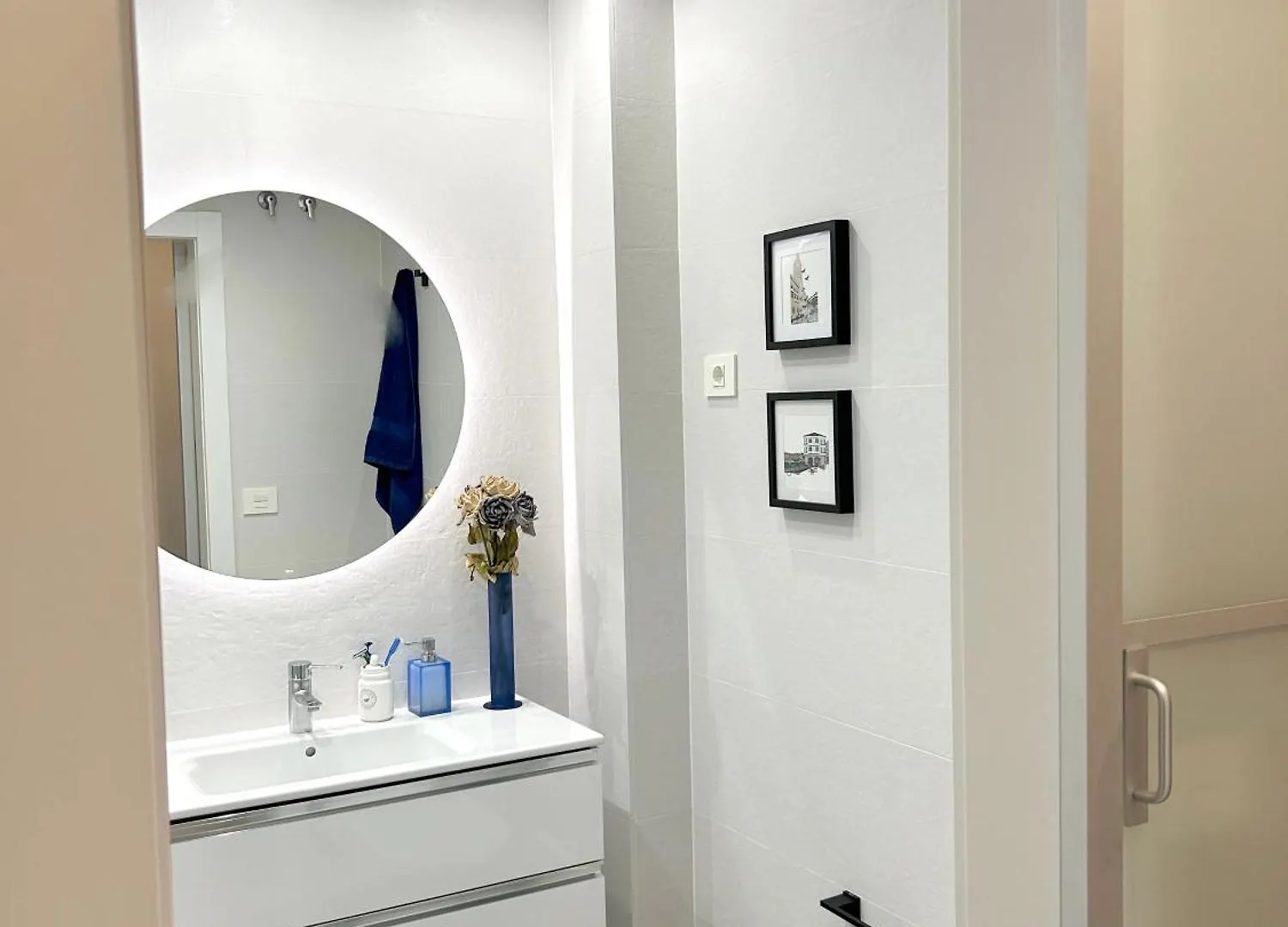 Apartamento Frente Al Guggenheim. Urbanizacion De Lujo En El Centro Bilbao Apartment