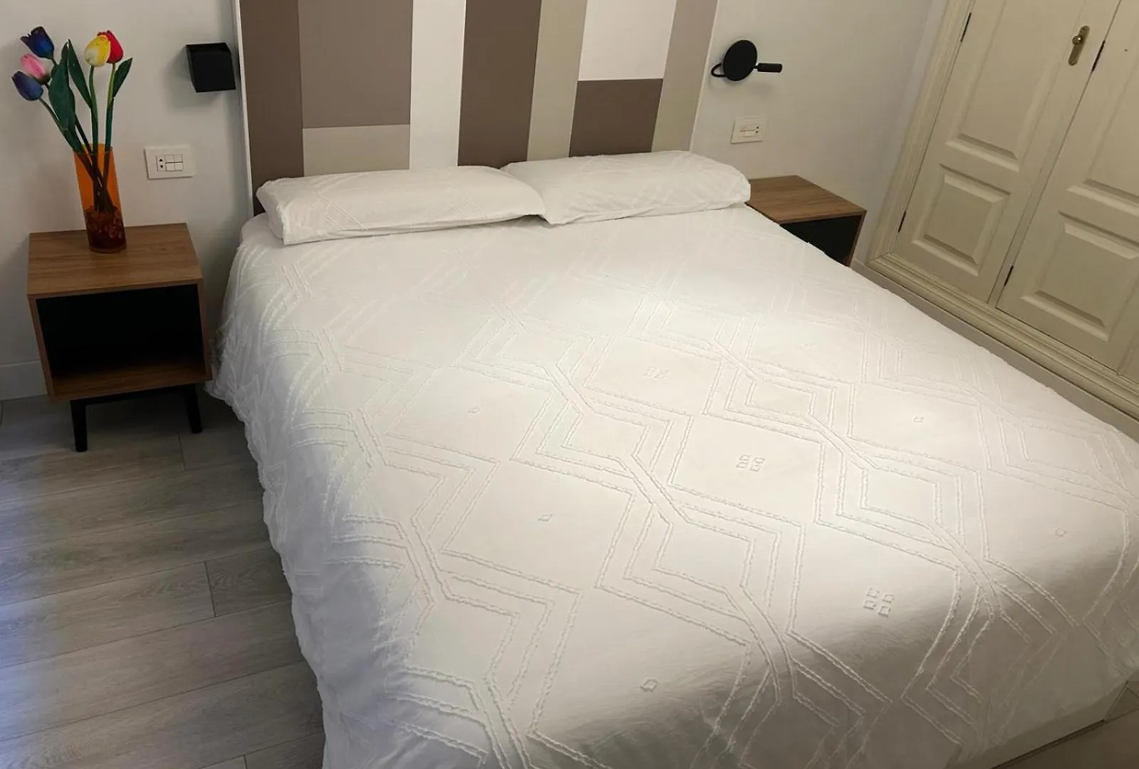 Apartamento Frente Al Guggenheim. Urbanizacion De Lujo En El Centro Bilbao